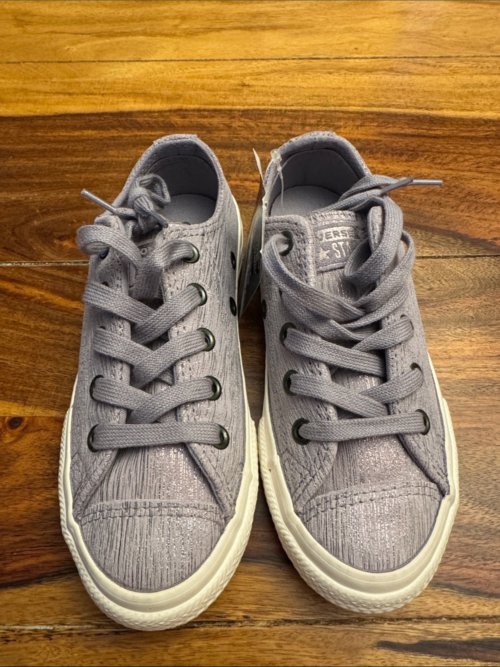 Youth Converse low-top sneakers in Provence purple with white sole